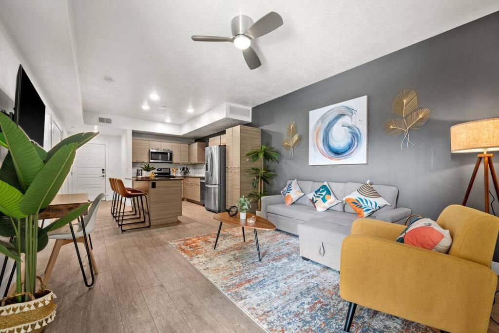 Luxurious Retreat In Slc Leilighet Salt Lake City Eksteriør bilde